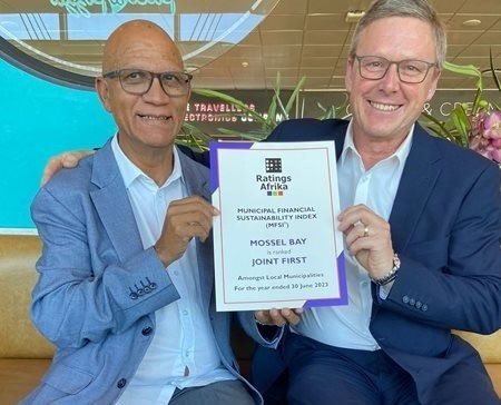 C Puren and D Kotze Mayors of Mossel bay discrict and muncipality